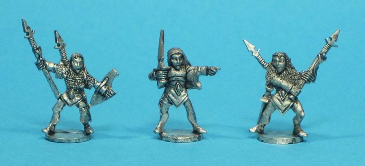 U18-4304 Wood Elf Heavy Infantry (12) - Click Image to Close