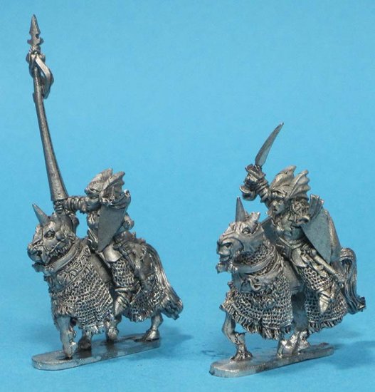 U18-4313 High Elf Heavy Cavalry (6) - Click Image to Close