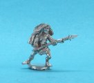 DI305B Wood Elf Hunter with spear