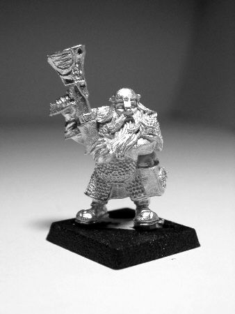 02-336B Dwarf Musketeer #2 - Click Image to Close