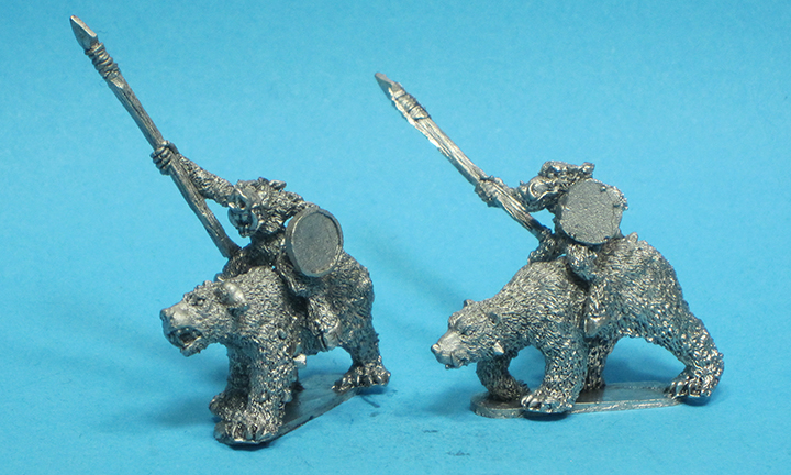 U18-4205 Beastmen Polar Bear Riders (3) - Click Image to Close